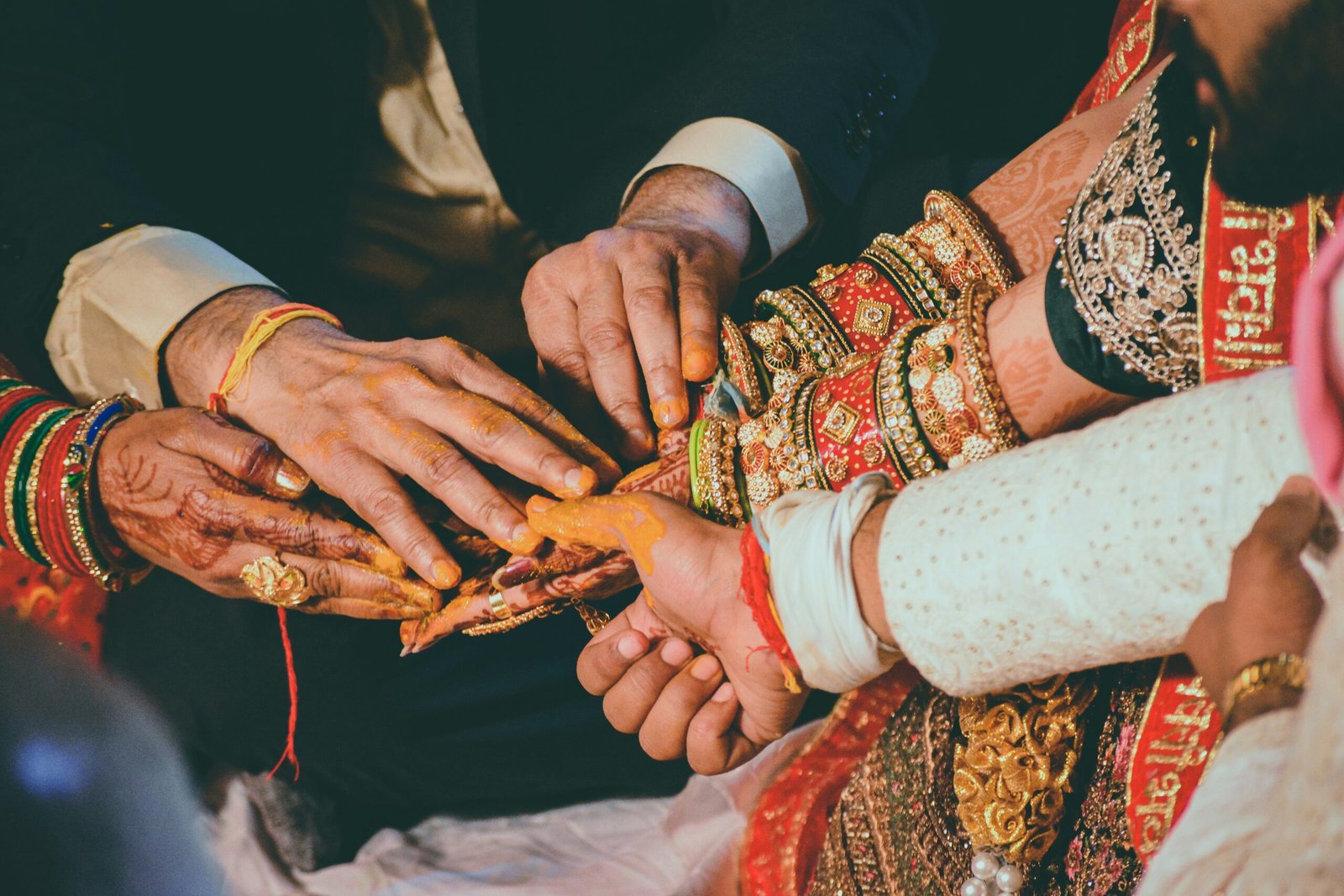 COURT MARRIAGE VS TRADITIONAL MARRIAGE? Court Marriage in Chandigarh – Legal Process, Rights & Important Facts You Must Know